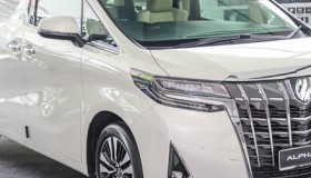 Toyota Alphard 2018 có giá hơn 4 tỷ đồng tại Việt Nam